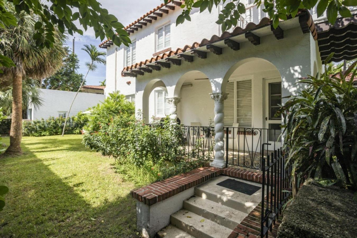 Casa Coral
